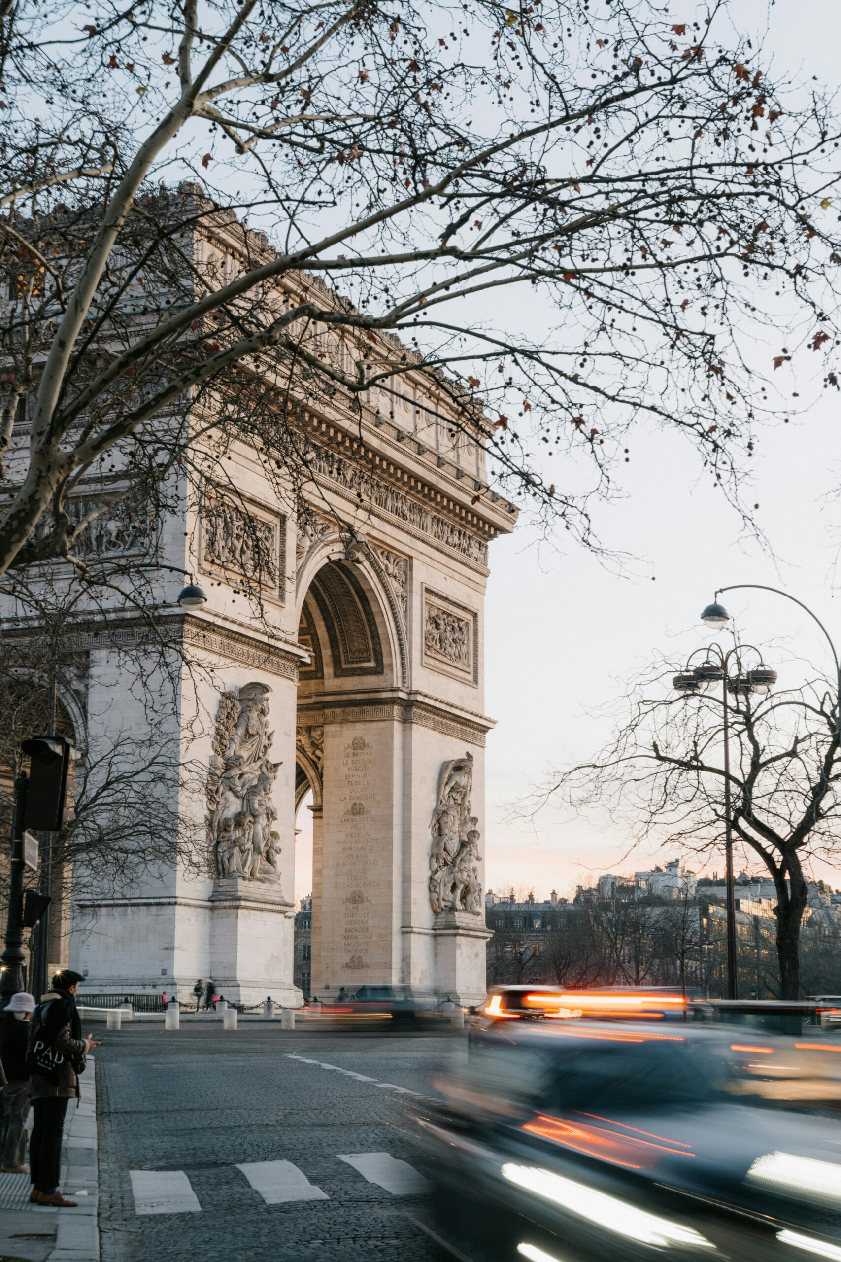 How to Get from Paris Charles de Gaulle (CDG) Airport to the City