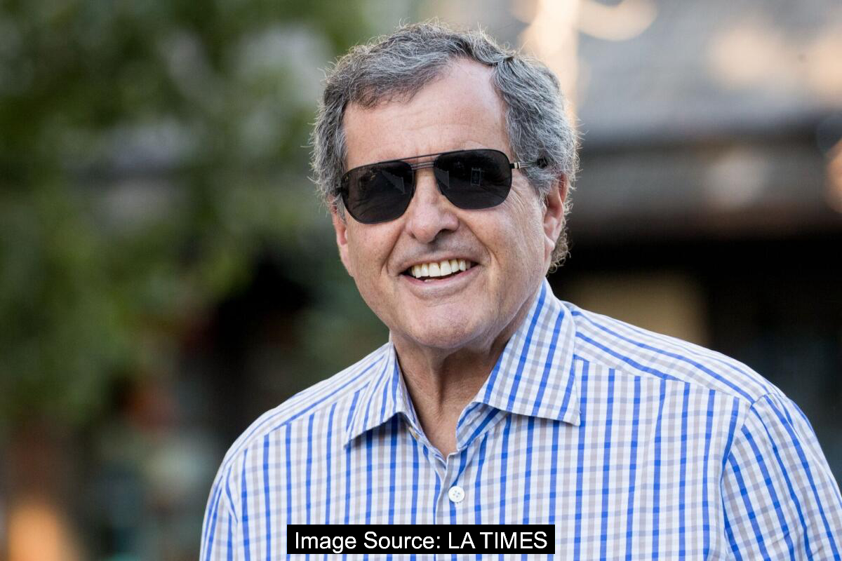 “Apple Secures Movie Partnership with Media Magnate Peter Chernin”