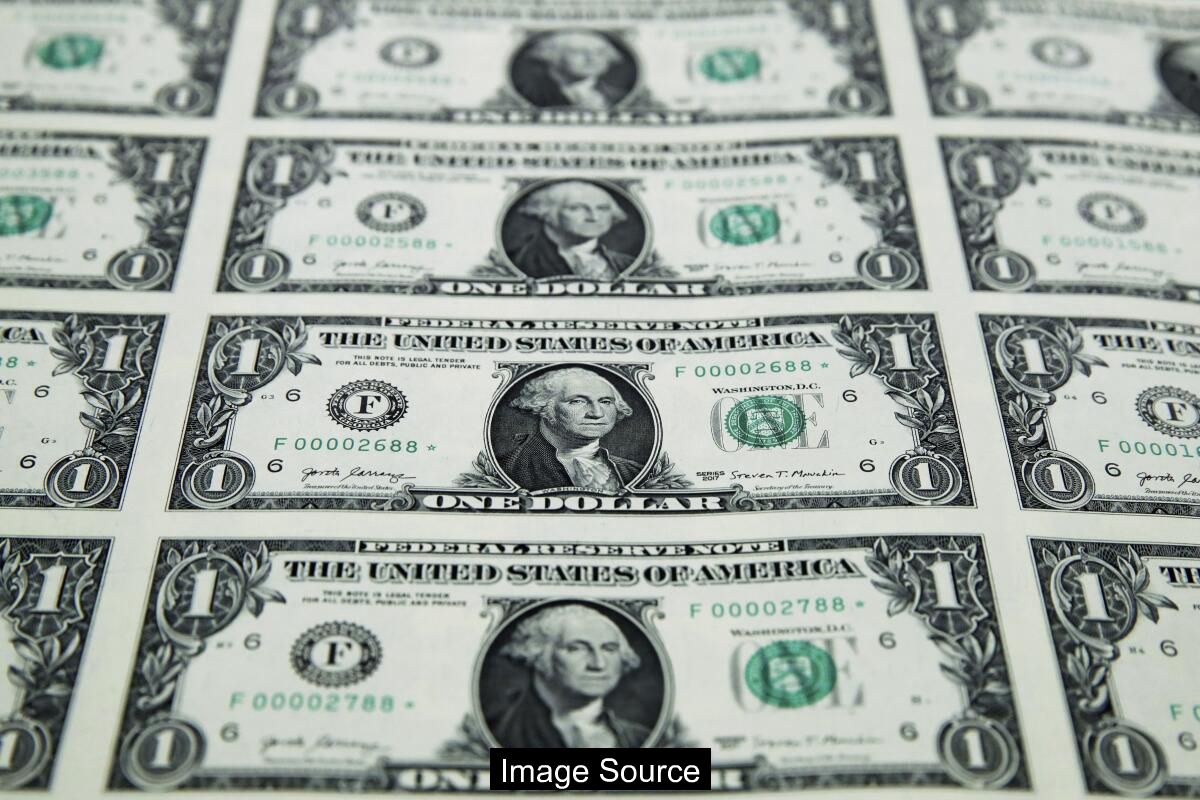 US Economy Shows Promise, but Warning Signs Emerge in Q2