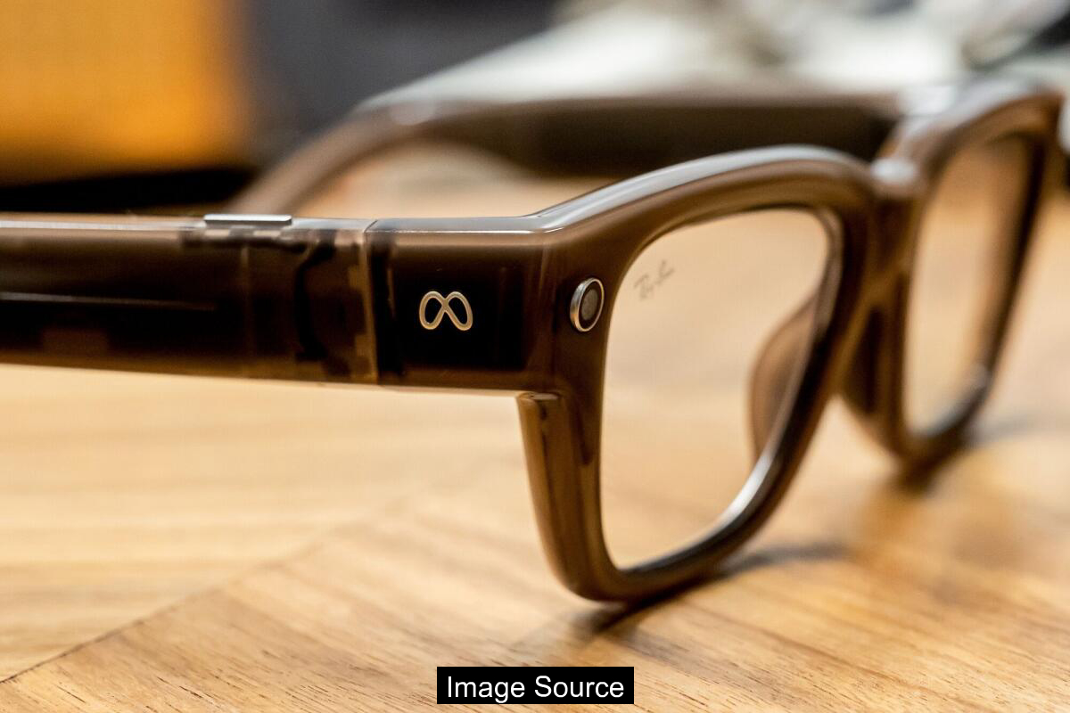 Apple Pauses Vision Pro Redesign to Fast-Track AI Glasses Rival